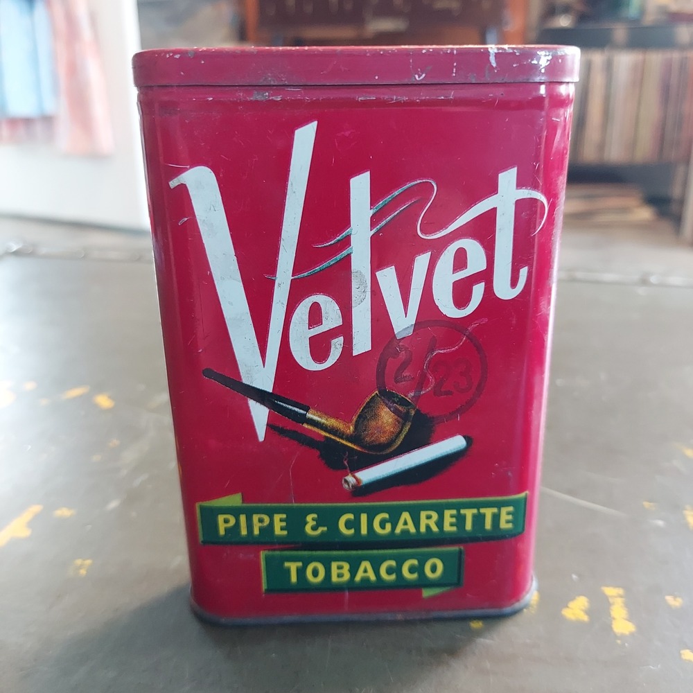 Vintage Velvet Pipe & Cigarette Tobacco Tin Red Litho Liggett & Myers USA 4.5x3